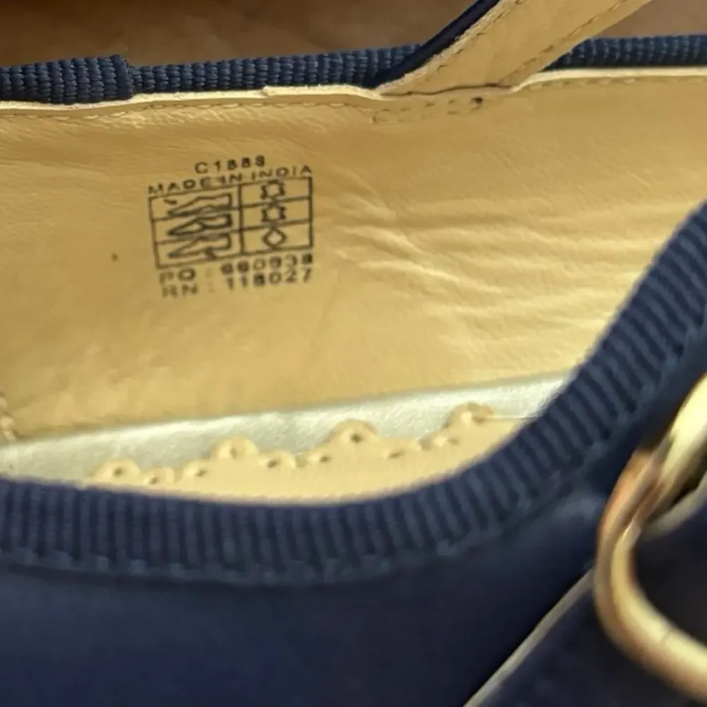 Mini Boden Size 37 US 6 Mary Jane Shoes Navy Blue Leather